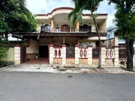 Dijual Rumah Siap Huni Akses 2 Mobil  Lokasi Tebet Barat