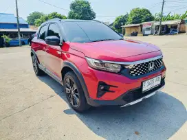 Honda WRV RS two tone 2023 AT