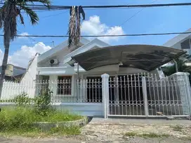 Rumah Dharmahusada Utara Surabaya Dekat Airlangga ITS Hangtuah