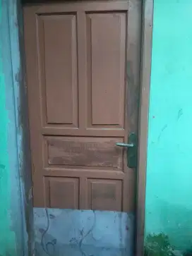 DISEWAKAN KONTRAKAN