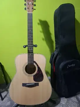 GITAR YAMAHA F370