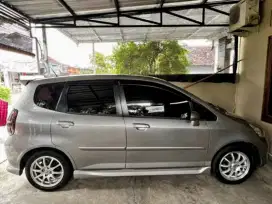 JAZZ GD3 VTEC AT 2006