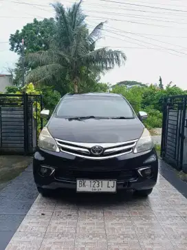 Toyota avanza 1.3 G manual