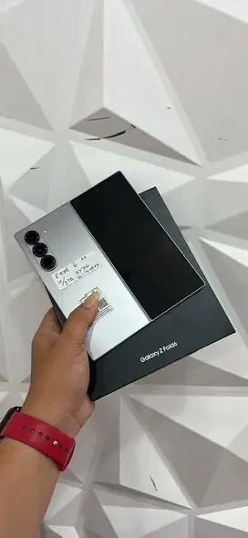 Samaung galaxy z fold 6 ram 12/1tb