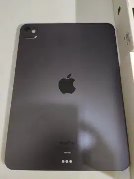 iPad pro M4 11inch mulus banget IBOX Rp 15,500,000