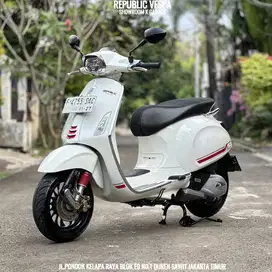 DIJUAL CEPAT Vespa SPRINT S 150 IGET ABS Th 2022 WARNA WHITE INNOCENZA