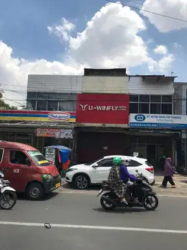 jual ruko 3 lantai