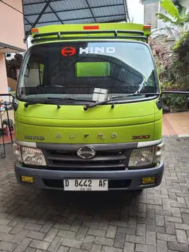 HINO DUTRO BAK ISTIMEWA SEBANDUNG
