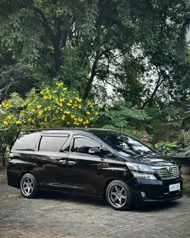 Toyota Vellfire ZG Premium Sound Hitam 2011 Tdp Murmer Ori Menarik Bu