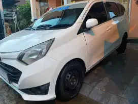 Bantu jual sigra adek