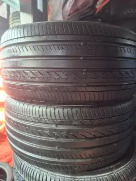 Ban copotan yokohama advan DB decibel 235/35 R19 85% 2022..2pcs
