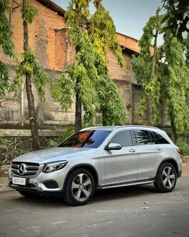 Mercedes Benz GLC 250 Silver 2016 Tdp Murmer Ori Menarik Bu Antik Baru
