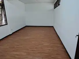 Rumah lama terawat di Turangga Buah Batu