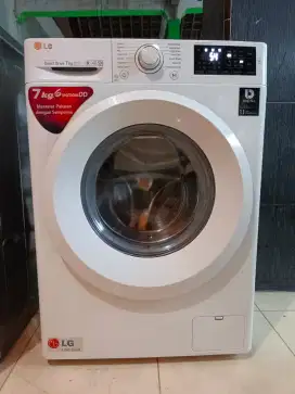 Mesin cuci Lg inverter 7kg touchscreen smart diagnosis