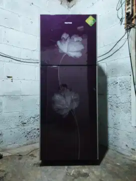 KULKAS 2PINTU ( POLYTRON )