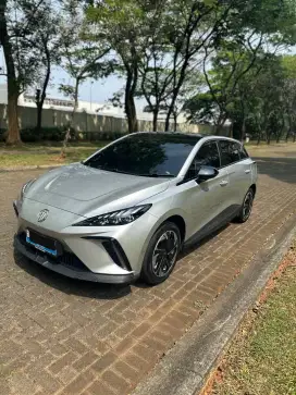 Mobil Listrik MG 4 EV Magnify i-Smart 2024 Silver Bekas