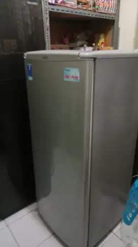Frezzer merk aqua