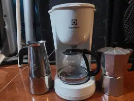 Mesin kopi electrolux ECM1303W
