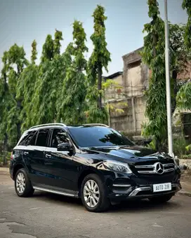 Mercedes Benz GLE 250d Diesel Solar Hitam 2017 Tdp Murmer Ori Menarik