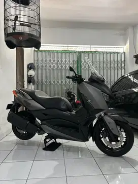 DIJUAL XMAX 2017 KM LOW