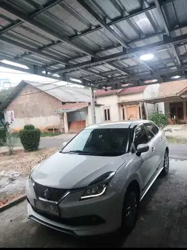 Suzuki Baleno 2017 Bensin