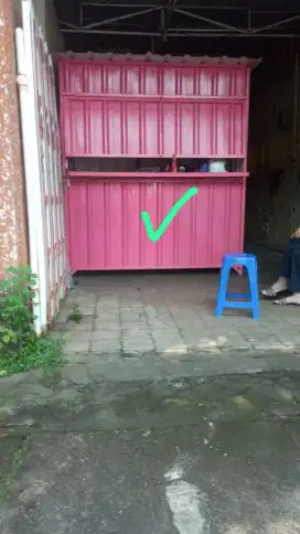 Kontainer / rombong jualan