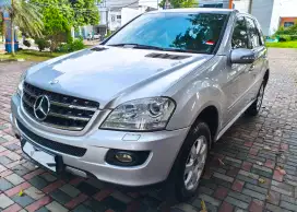 Mercedes-Benz ML350 AWD