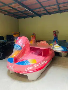 Sepeda air gowes fiberglass,angsa mini,lokasi tanggerang.