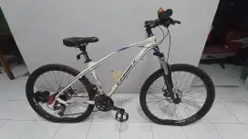 Sepeda Thrill Agent TR1