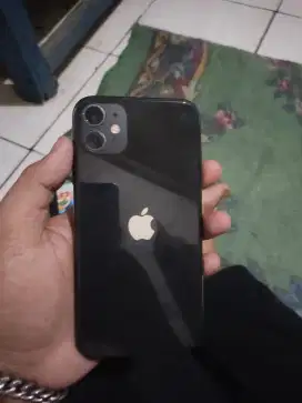 iPhone 11 64 black