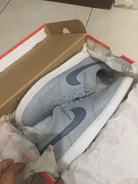 Nike Court Vision size 45