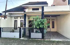 Rumah Hook Strategis di Tamantirto dekat Kampus UMY