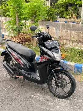 Dijual Motor Honda Beat thn 2016 siap pakai