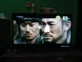 Televisi Digital TCL 32inchi