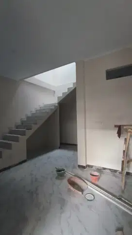 Rumah 2 lantai Poris Indah, full renovasi siap huni