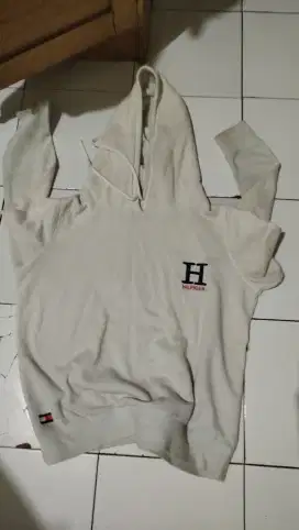 jual Hoodie masih bagus ukuran L