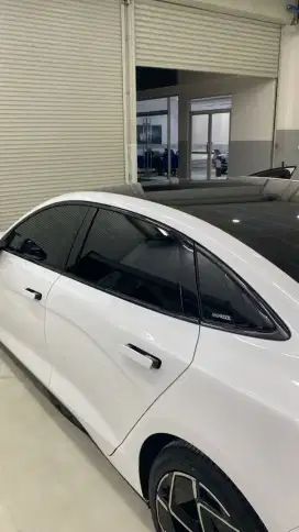 Bengkel kaca film mobil dan gedung bisa dipanggil