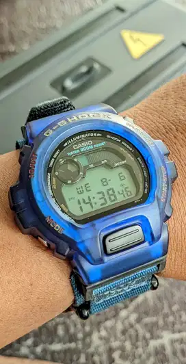 Jam tangan G-Shock dw 002