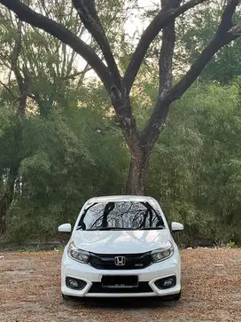 BRIO RS MATIC 2022 LOW KM!