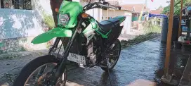 Kawasaki dtracker 2019