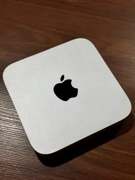 Mac Mini Late 2014. Sudah Upgrade SSD 256Gb.