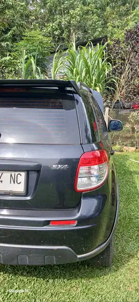 Suzuki X OVER/SX4