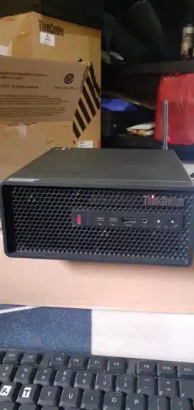 Work station Lenovo ThinkStation P360 Ultra Core i7 gen 12th vga 8gb