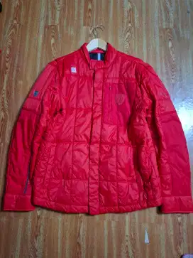 Jaket Puma x Ferrari