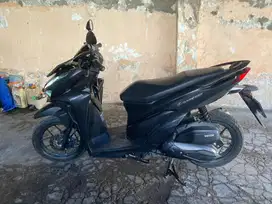 HONDA VARIO 125 HITAM 2019