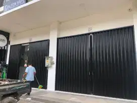 Pintu Rolling Door dan folding Gate terdekat