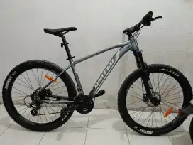 United monanza 4.3 uk 27.5 Alloy