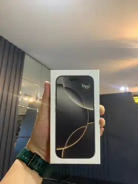 IPHONE 16 PRO BNIB