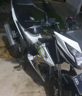 motor sonic150r 2015