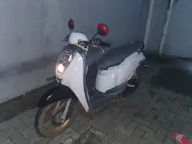 Scoopy karbu 2012